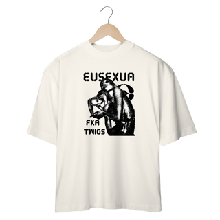 Nome do produto Camiseta Oversized FKA Twigs - EUSEXUA