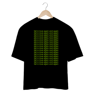 Nome do produto Camiseta Oversized Charli XCX - everything is romantic