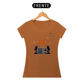 Nome do produtoCamiseta Premium Feminina Algodão Pima Estampada Musical Rádio - Estilo Sonoro