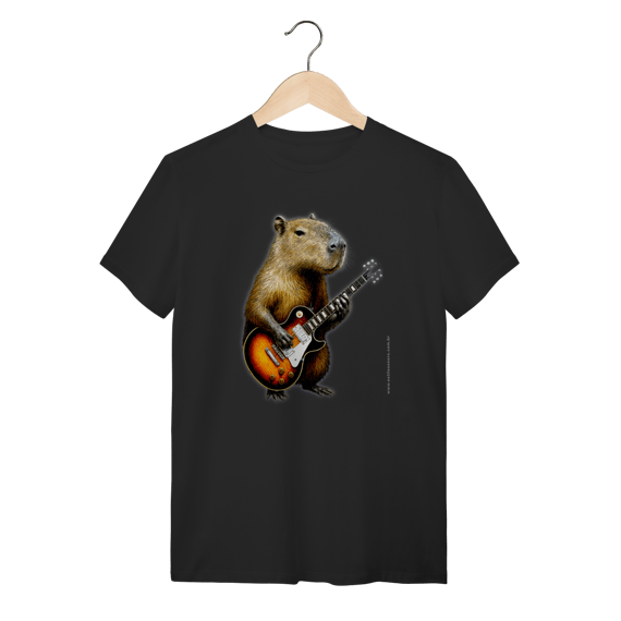 Camiseta Capivara Tocando Guitarra Quality