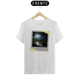 Nome do produto Camiseta - UFO Over City 2
