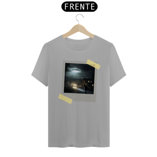 Nome do produto Camiseta - UFO Over City 2