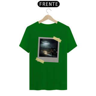 Nome do produto Camiseta - UFO Over City 2