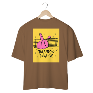 Nome do produto Camisetas Oversized Tocando O Foda-Se