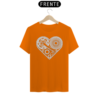 Nome do produto CAMISETA CORAÇÃO COM PARTES DA BICICLETA