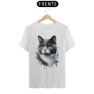 Gato Cinza e Branco: Cores Suaves, Charme Único