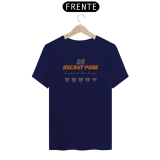 Nome do produto CAMISETA SECRET PEAK SURFBOARD TAIL DESIGN