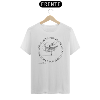 Nome do produto Bailarina por todo lado - T-shirt 