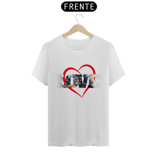 Nome do produto CAMISETA LOVE CATS CORAÇÃO