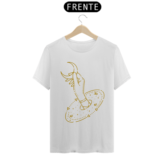 Nome do produto  Camiseta Lua capturada à mão monoline
