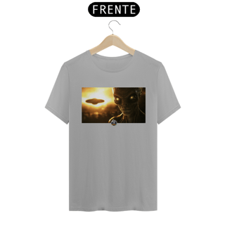 Nome do produto CAMISETA CLASSIC - OVNI E ALIENÍGENA