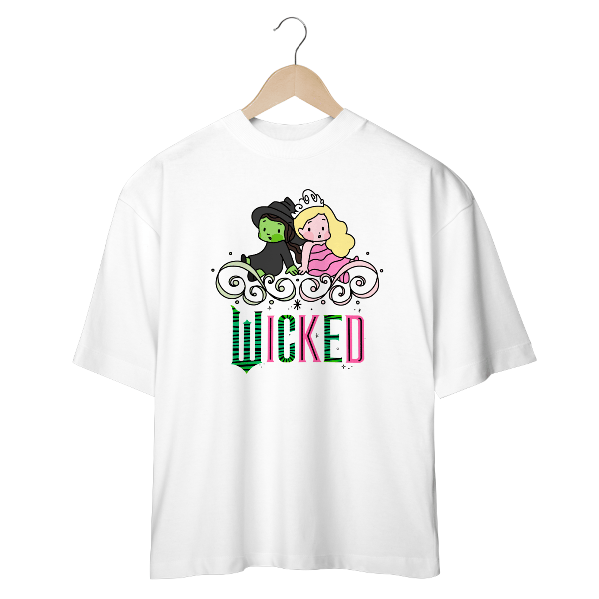 Nome do produto: Camiseta Oversized - Elphaba & Glinda Together