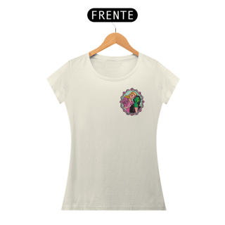 Nome do produtoCamiseta Feminina (Algodão Peruano) - Green Goes Well With Pink (Lateral)