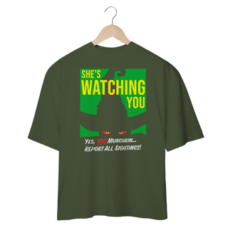 Nome do produtoCamiseta Oversized - She's Watching You