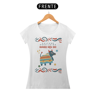 Nome do produto Camiseta feminina do Bumba Meu Boi, tradicional expressão cultural brasileira.