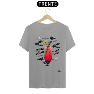 Nome do produto Camiseta de barman com estampa drinks de verão para todo o ano como sakerinha, mojito, moscow mule e margarita.