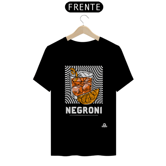 Camiseta de barman com estampa do famoso coquetel Negroni.