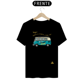 Nome do produto Camiseta de viagem com linda estampa de Kombi motor home e a frase 