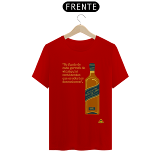 Nome do produto Camiseta  com estampa de Garrafa de Whisky e frase melancólica 