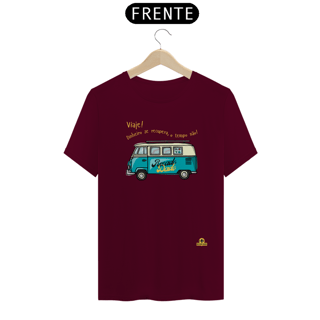 Nome do produto Camiseta de viagem com linda estampa de Kombi motor home e a frase 