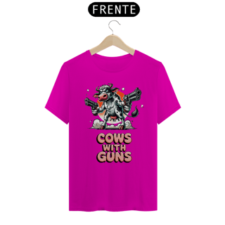 Nome do produto Camiseta Cows with Guns - Unisex