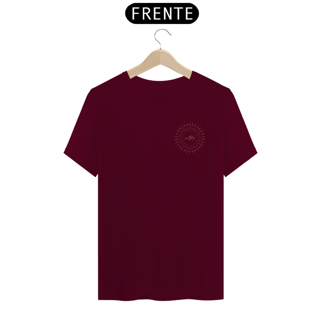 Nome do produto Om - Camiseta - Estampa de Bolso