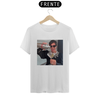 Nome do produto T-shirt Kris Jenner