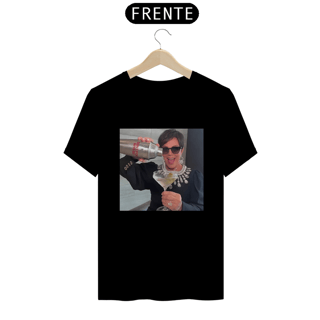 Nome do produto T-shirt Kris Jenner