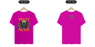 Nome do produto T-Shirt Clássica - Trust No One 