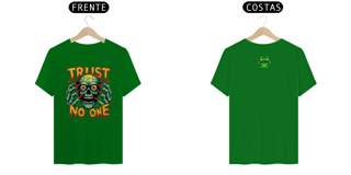Nome do produto T-Shirt Clássica - Trust No One 