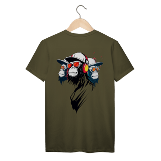 Nome do produto Camiseta Trinity - Logo Clara