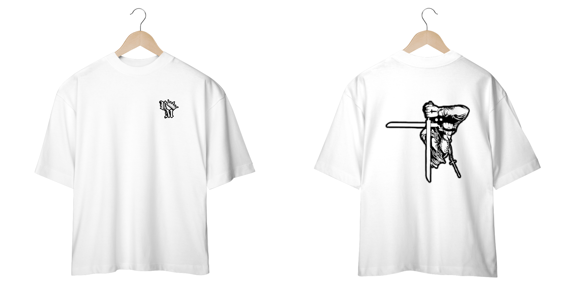 Camiseta Oversized: Padre Alexander Anderson - Hellsing