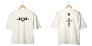 Nome do produto Camiseta Oversized: Cruz e Asas