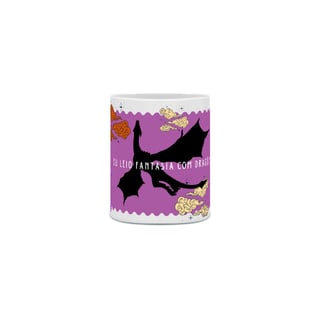 Nome do produto Caneca - Eu Leio Fantasia com Dragões (lilás)