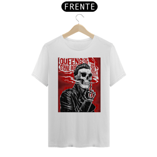 Nome do produto Camiseta Queens Of The Stone Age Show em Sacramento de 2018 - ANTES DE COMPRAR VEJA TABELA DE MEDIDAS ABAIXO DO BOTÃO COMPRAR, POIS TROCA POR ERRO DE TAMANHO É DE RESPONSABILIDADE SUA E GERA CUSTO PRA VOCÊ