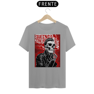 Nome do produto Camiseta Queens Of The Stone Age Show em Sacramento de 2018 - ANTES DE COMPRAR VEJA TABELA DE MEDIDAS ABAIXO DO BOTÃO COMPRAR, POIS TROCA POR ERRO DE TAMANHO É DE RESPONSABILIDADE SUA E GERA CUSTO PRA VOCÊ