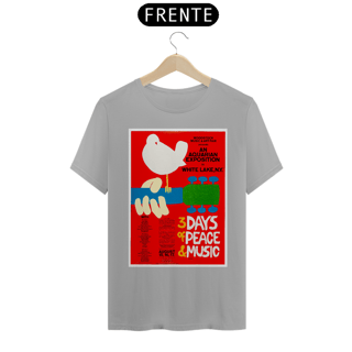 Nome do produto Camiseta Poster Original Festival Woodstock de 1969 - - NOSSAS CAMISETAS SÃO MAIS AJUSTADAS AO CORPO - ANTES DE FINALIZAR, VEJA TABELA DE MEDIDAS ABAIXO DO BOTÃO COMPRAR OU COMPRE UM TAMANHO MAIOR.