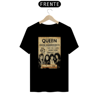 Nome do produto Camiseta Queen Show em Hammersmith 1975 - ANTES DE COMPRAR VEJA TABELA DE MEDIDAS ABAIXO DO BOTÃO COMPRAR, POIS TROCA POR ERRO DE TAMANHO É DE RESPONSABILIDADE SUA E GERA CUSTO PRA VOCÊ