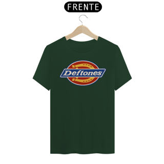 Nome do produto Camiseta Deftones -Dickies - NOSSAS CAMISETAS SÃO MAIS AJUSTADAS AO CORPO - ANTES DE FINALIZAR, VEJA TABELA DE MEDIDAS ABAIXO DO BOTÃO COMPRAR OU COMPRE UM TAMANHO MAIOR.
