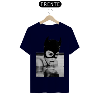Nome do produto Camiseta Catwoman Preto e Branco