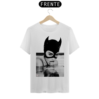 Nome do produto Camiseta Catwoman Preto e Branco