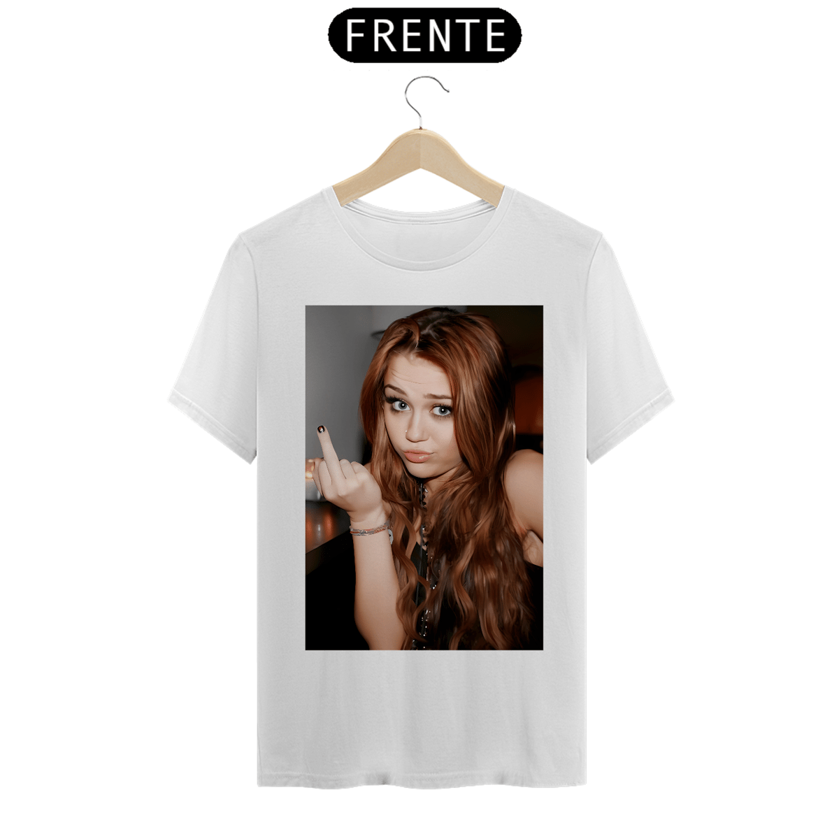 Nome do produto: Camiseta Miley Cyrus 2000\'s