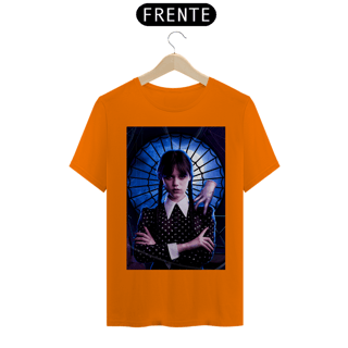 Nome do produto Camiseta Wandinha e Mãozinha