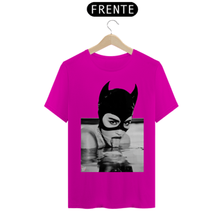 Nome do produto Camiseta Catwoman Preto e Branco
