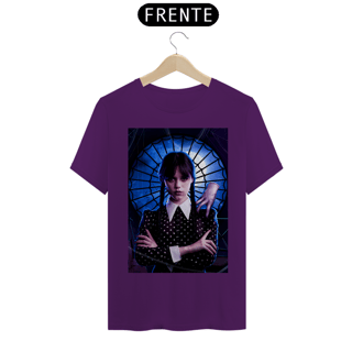 Nome do produto Camiseta Wandinha e Mãozinha
