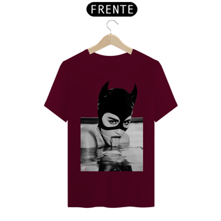 Nome do produto Camiseta Catwoman Preto e Branco