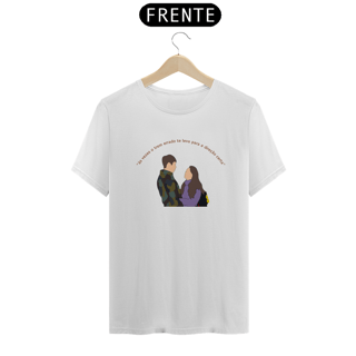 Nome do produto CAMISETA POUSANDO NO AMOR FRASE