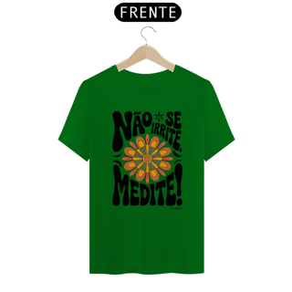 Nome do produto Camiseta Meditação Floral Retrô | Estilo Tradicional | Yogaverso