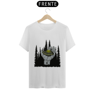 Nome do produto Abdução Florestal (T-Shirt Quality)