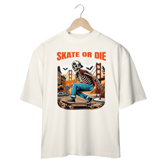 Nome do produto Camiseta Oversized Skate Skull